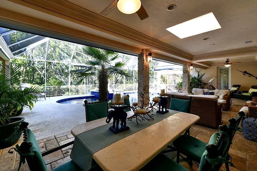 Patio Dining Area